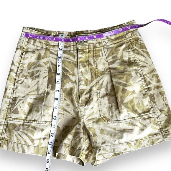 Free People Tropical Print Studded Khaki Shorts EUC - Picture 4 of 13